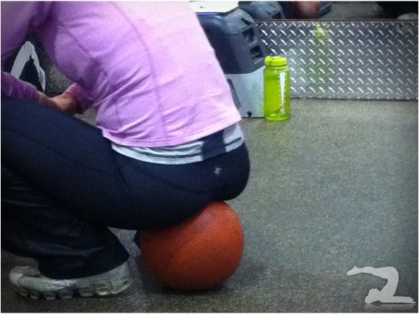 SQUATTIN ON BALLS Girls In Yoga Pants