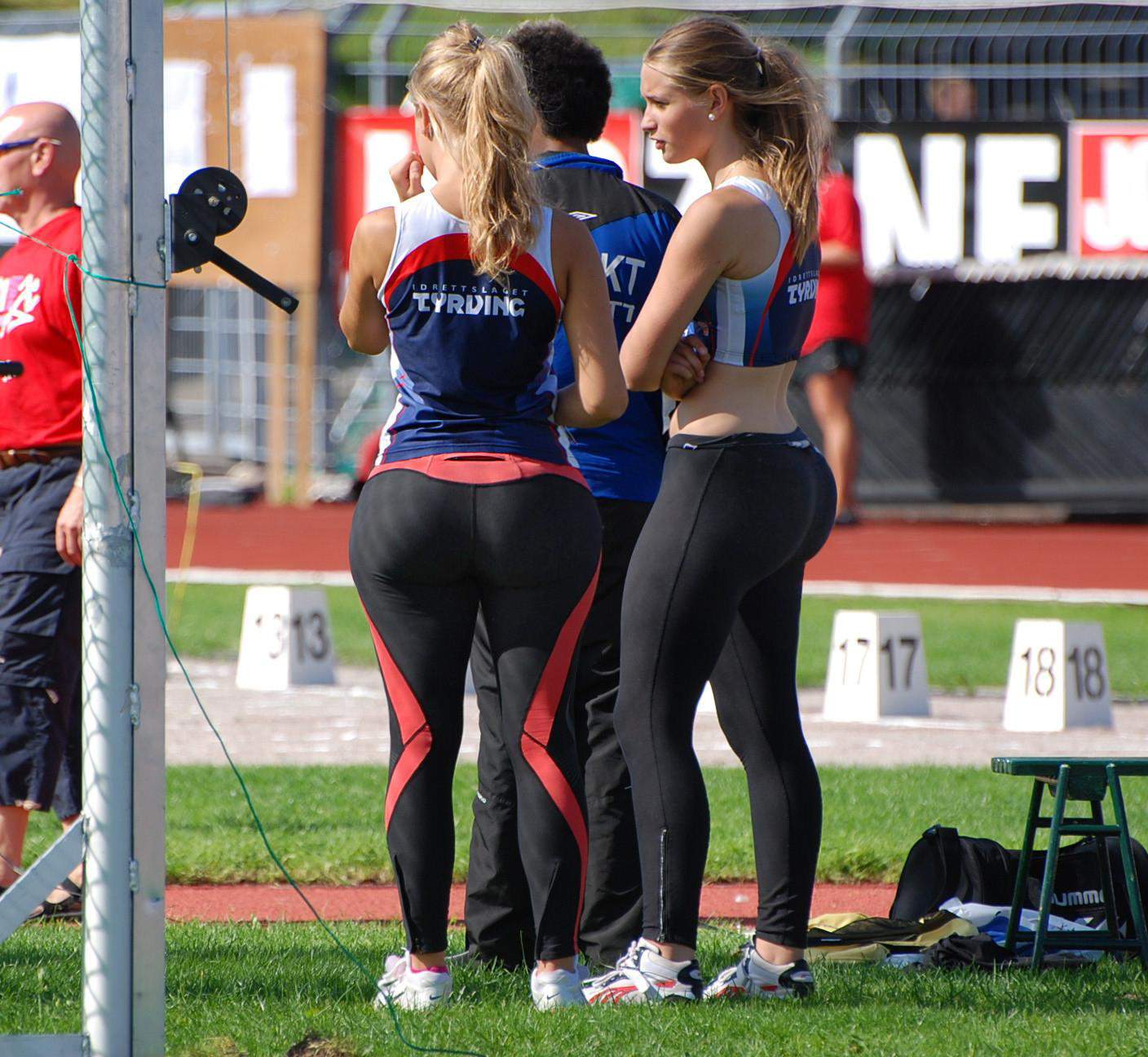 Ass Track Beautiful Porn - MIND BLOWING TRACK AND FIELD BOOTY - GirlsInYogaPants.com